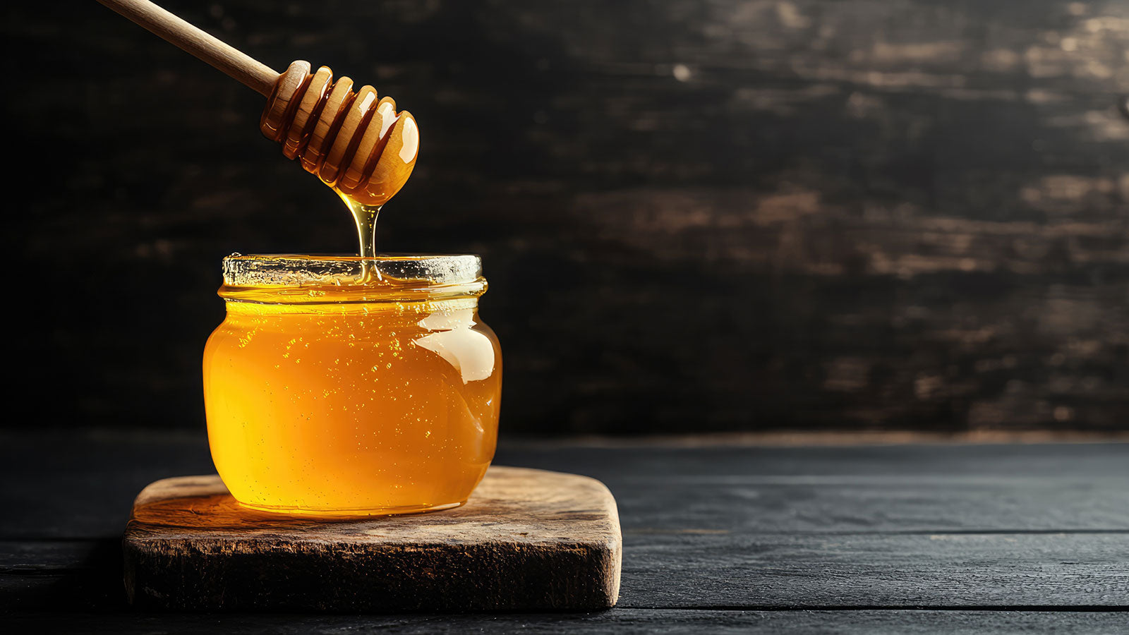 Manuka Honey for Dogs A Natural Remedy with Powerful Benefits Human Pets